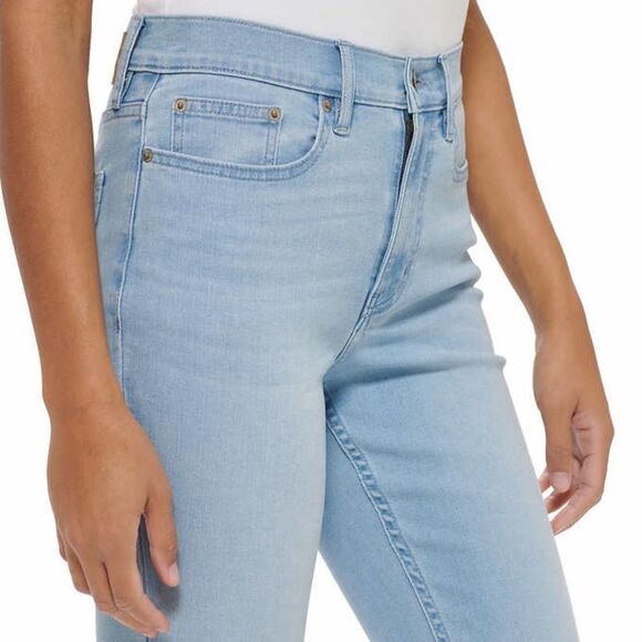 Calvin Klein Jeans Ladies' High-Rise Skinny Jean NWOT - Picture 1 of 3